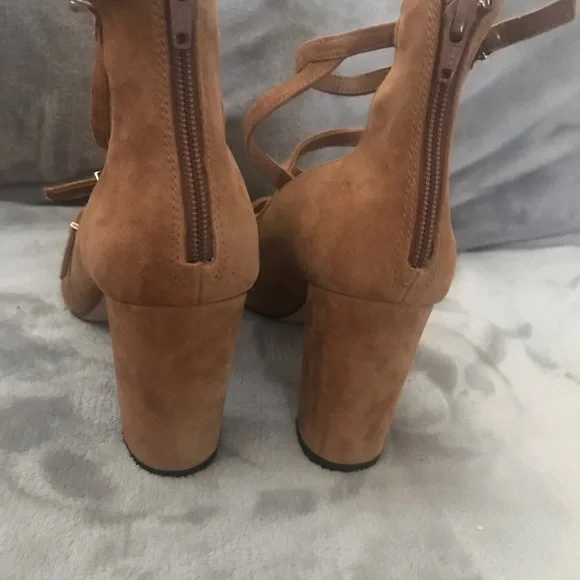Gianni Bini NEW Mary Jane heels from Dillard’s - Picture 5 of 5